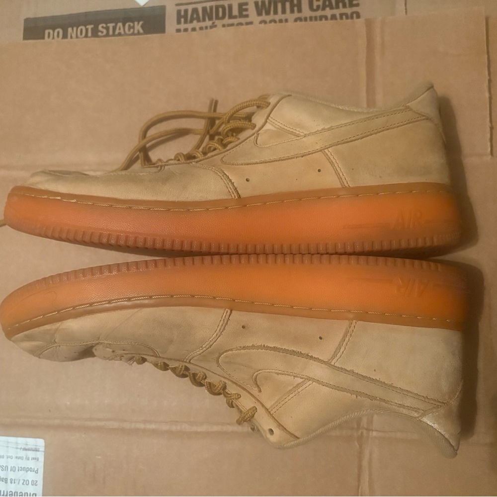 Nike Men’s Airforce 1 Low Flax Wheat Sneakers Size 12